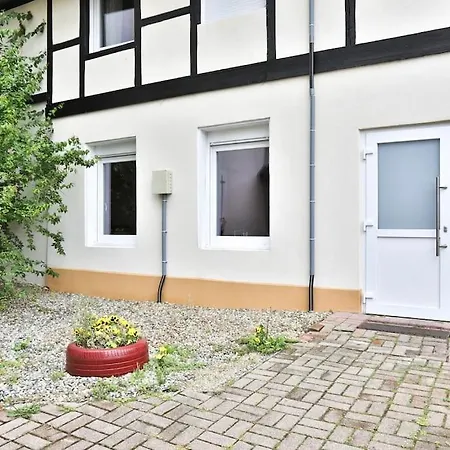 Rcb-0 3pers Rdc アパート ミュルーズ